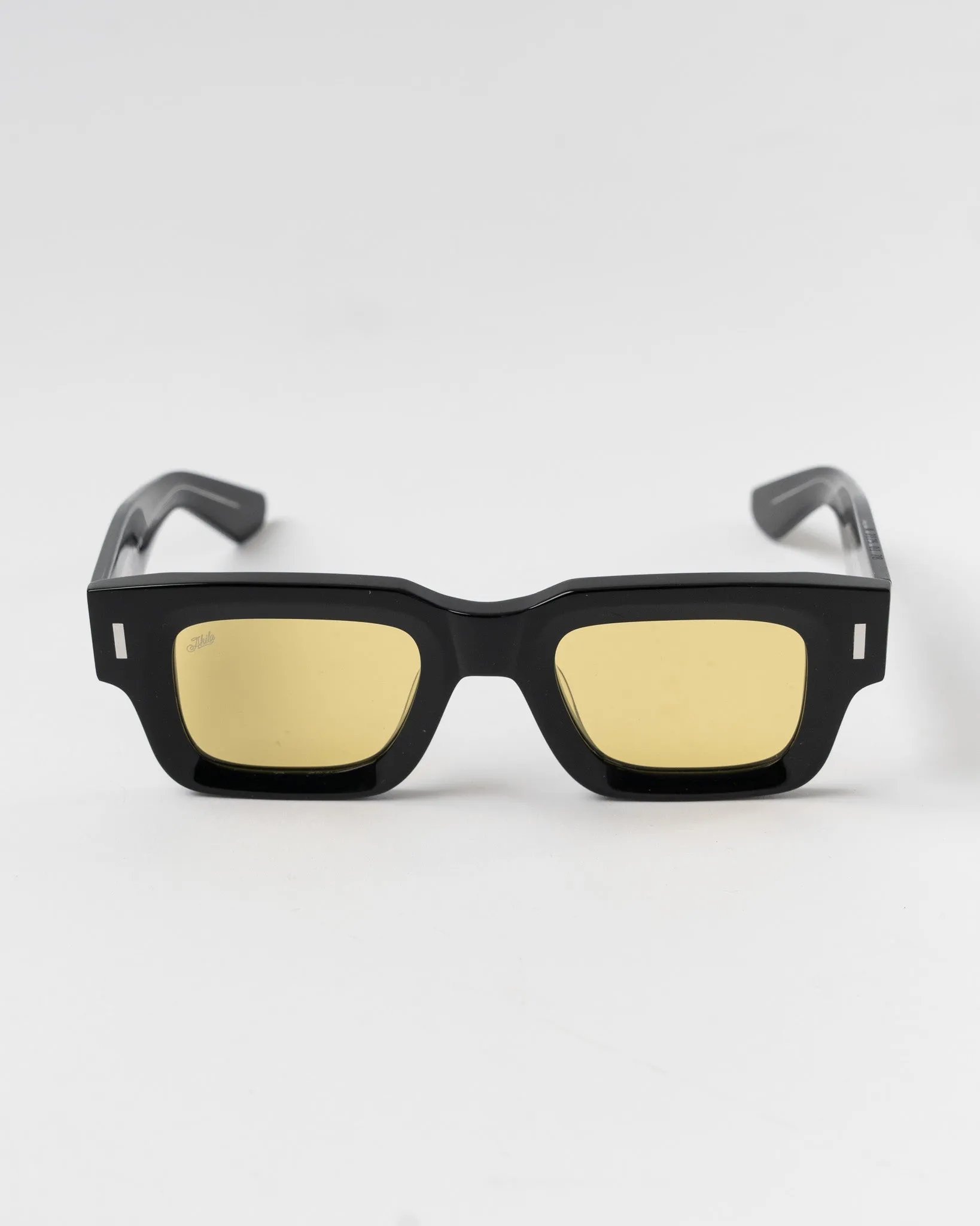 AKILA ARES Sunglasses in Black/Yellow