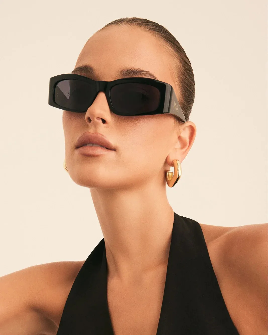 BANBE EYEWEAR Womens The Camila Polarised Sunglasses - Black/ Jet
