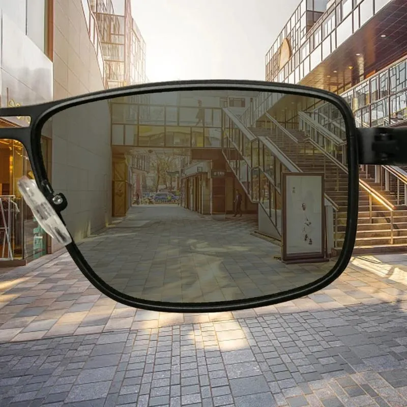 Men's Polarized UV400 Square Metal Frame Driving Sunglasses