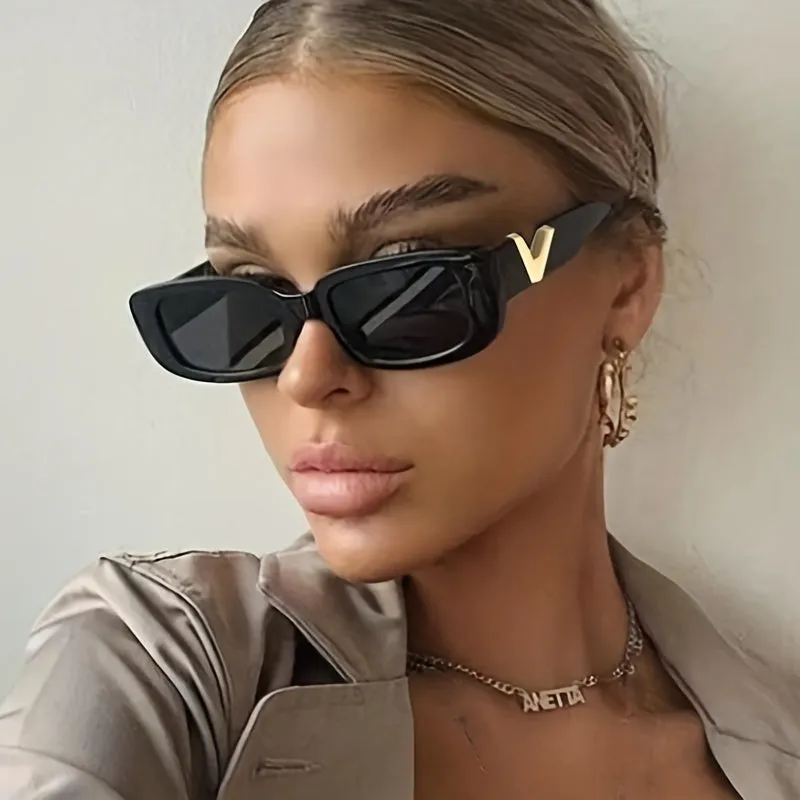 Stylish Retro Womens Sunglasses Embrace the 90s Y2K Punk Vibe