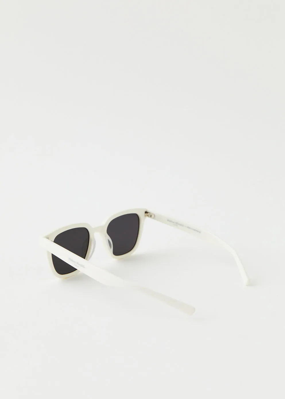 x Maison Margiela MM006-W2 Sunglasses